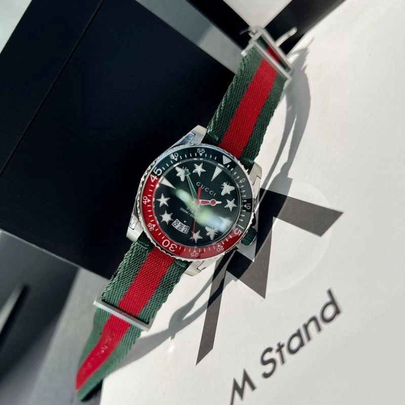 GUCCI Watches Elegant 183344