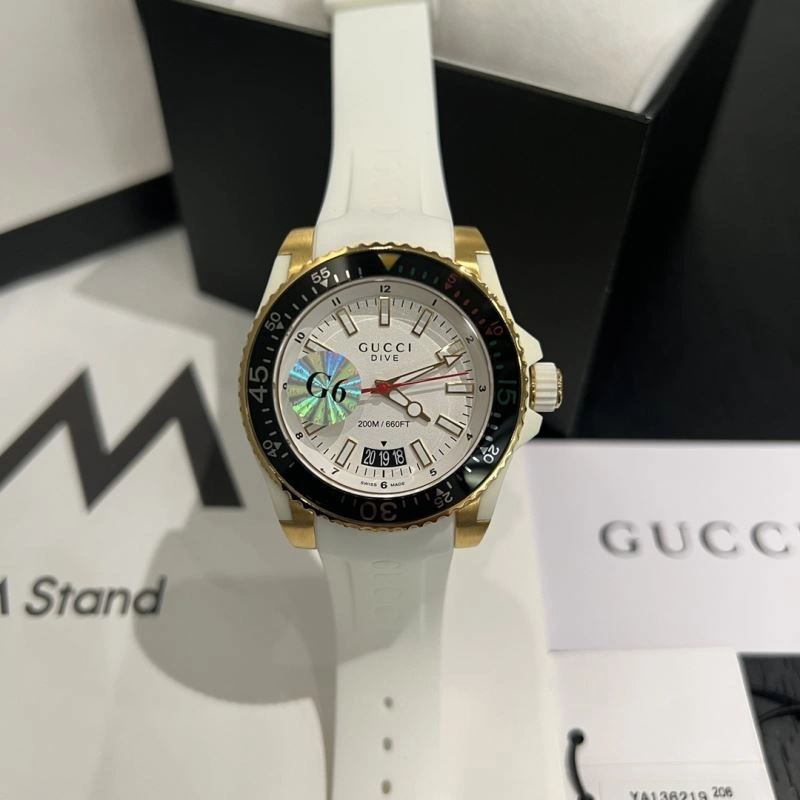 GUCCI Watches Bold 183337