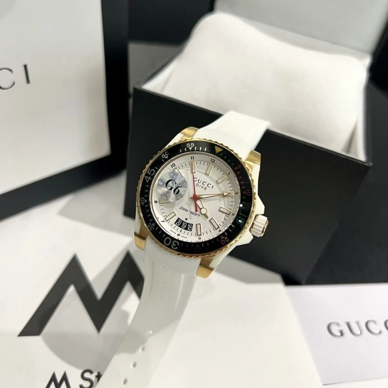 GUCCI Watches Bold 183337