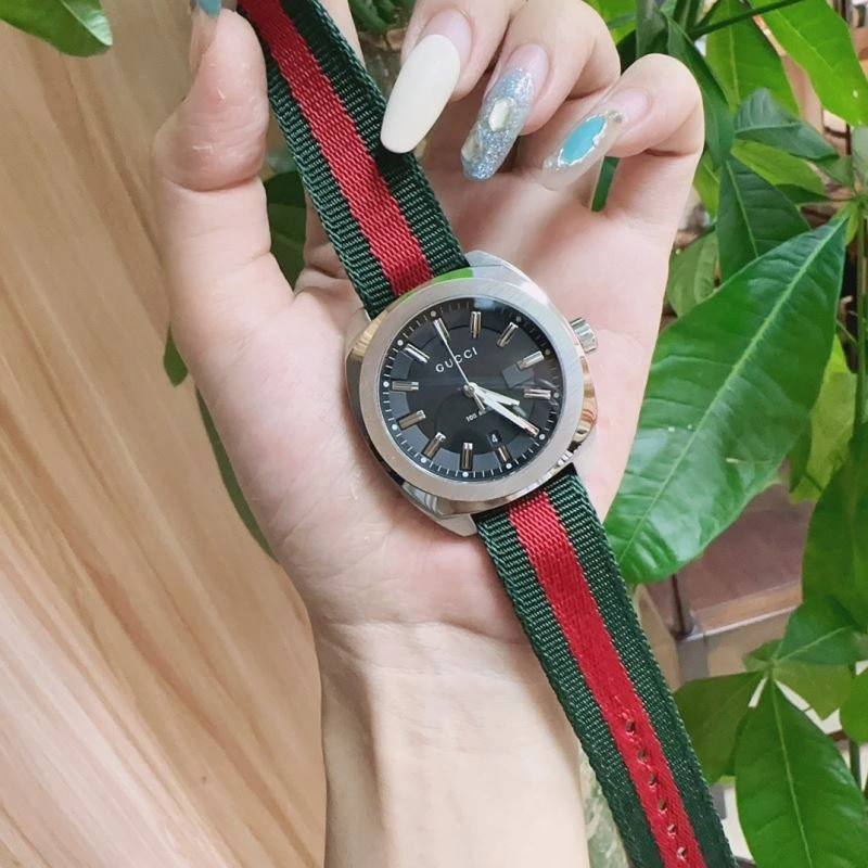 GUCCI Watches Effortless 183332