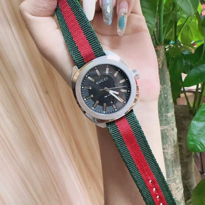 GUCCI Watches Effortless 183332