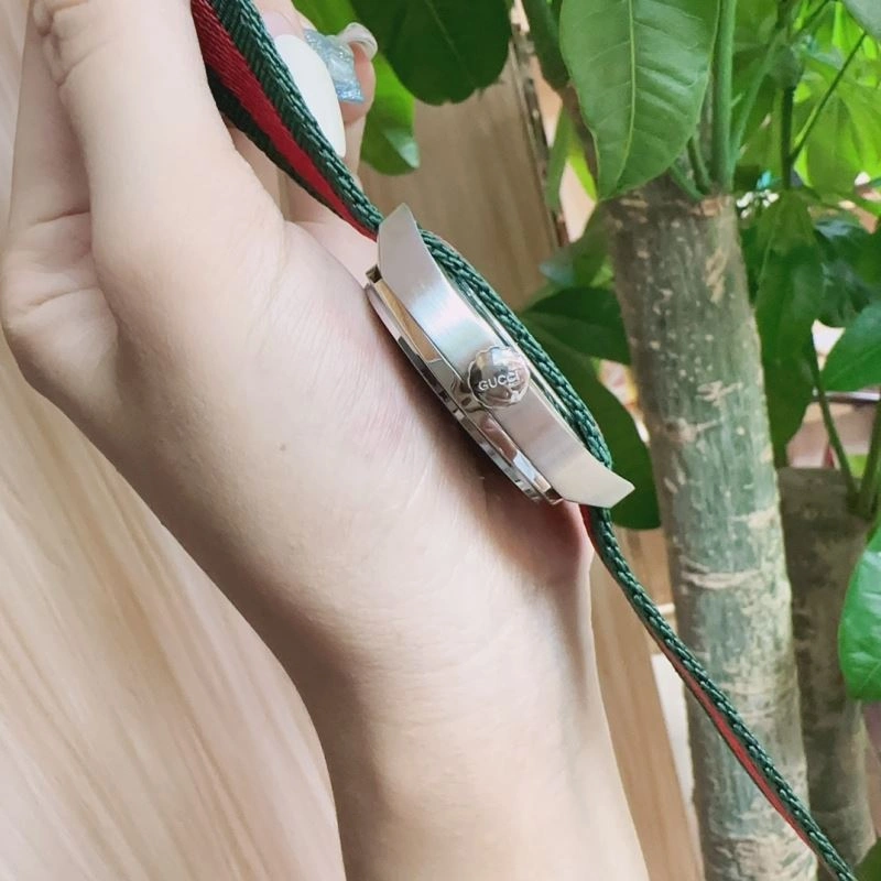 GUCCI Watches Effortless 183332