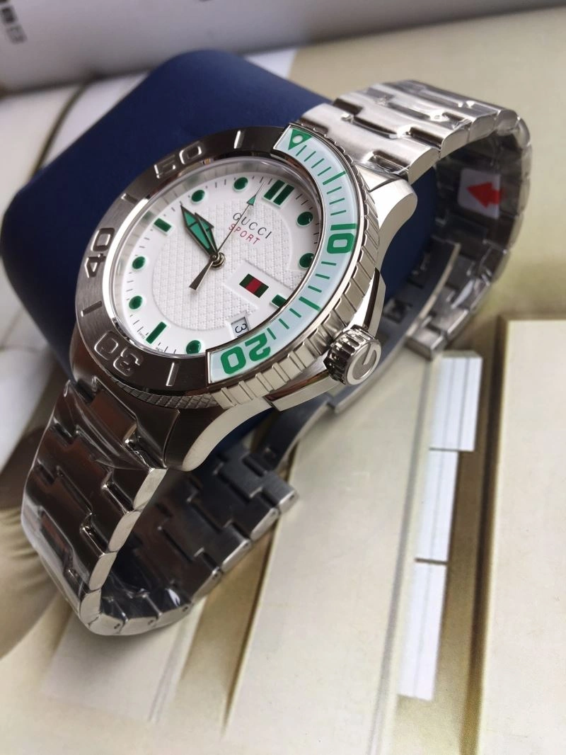 Bold GUCCI Watches 183325