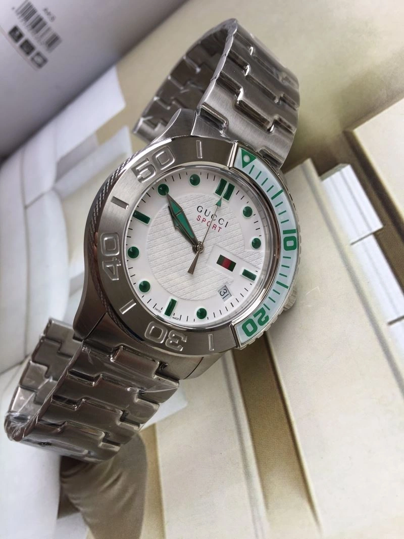 Bold GUCCI Watches 183325