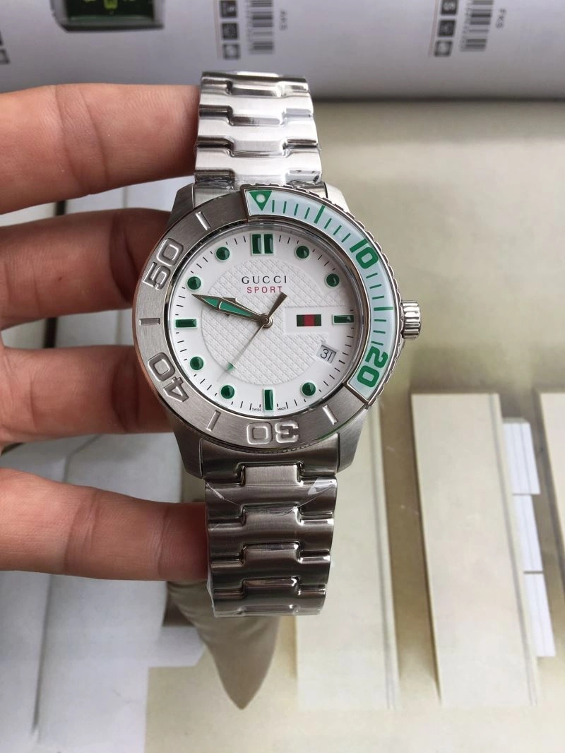 Bold GUCCI Watches 183325