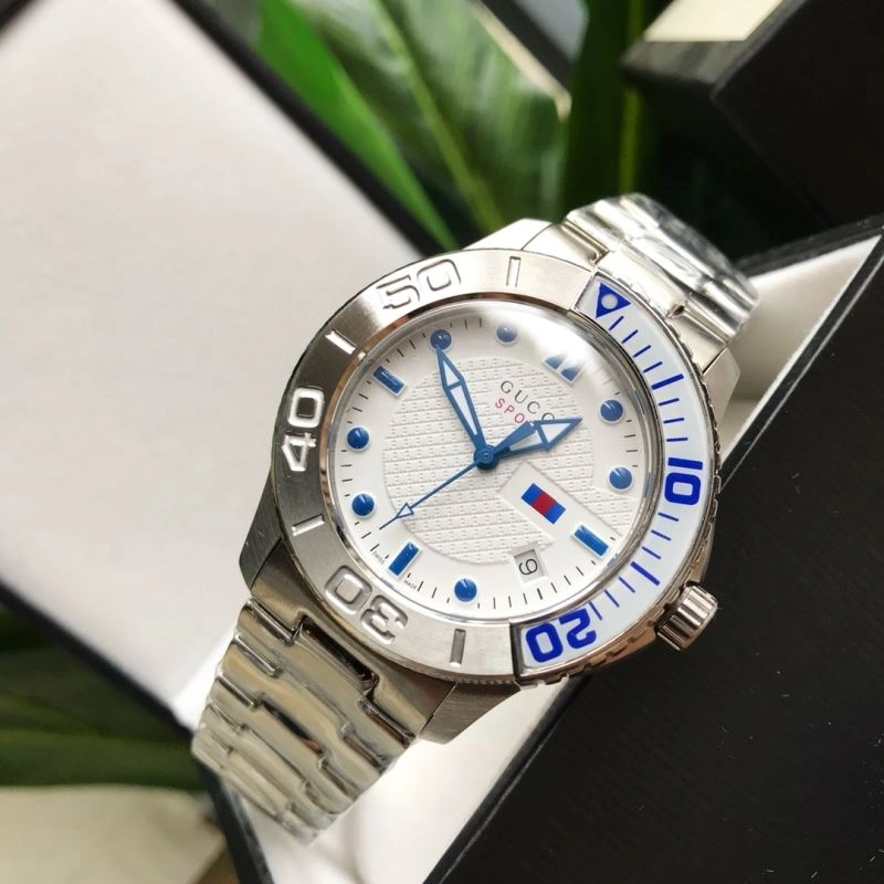 Soft GUCCI Watches 183328