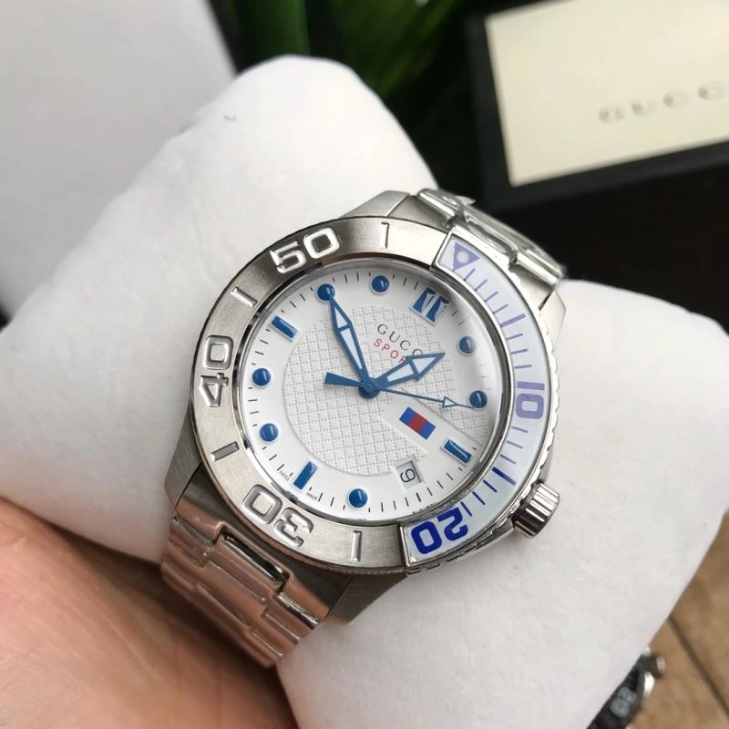 Soft GUCCI Watches 183328