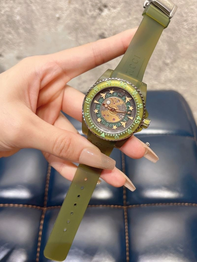 AllSeason GUCCI Watches 183313