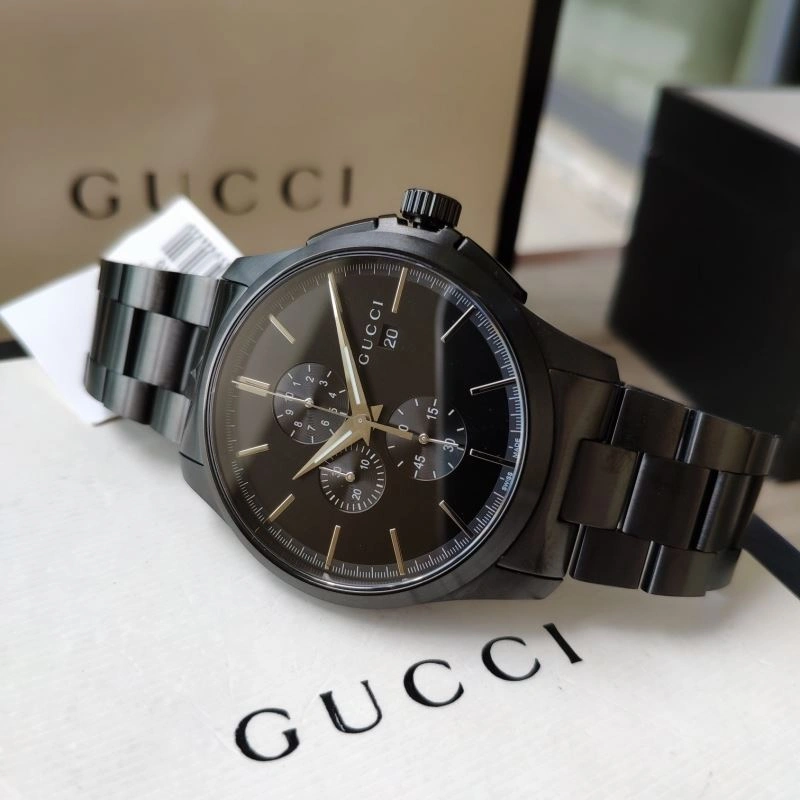 Sporty GUCCI Watches 183302