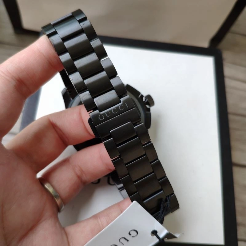 Sporty GUCCI Watches 183302