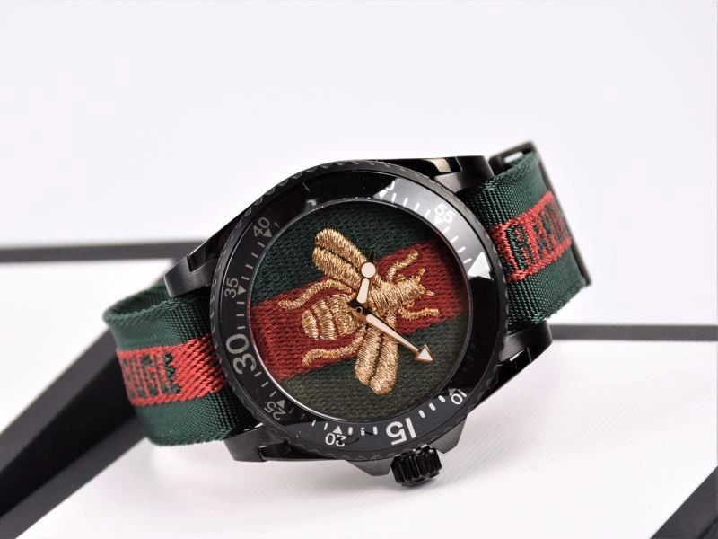 Effortless GUCCI Watches 183311