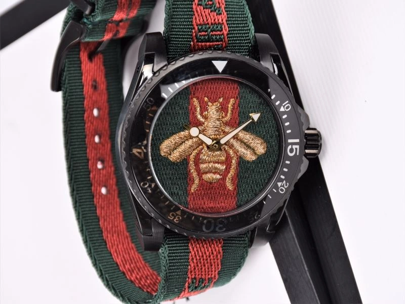 Effortless GUCCI Watches 183311