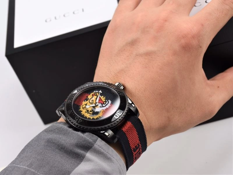 Durable GUCCI Watches 183305