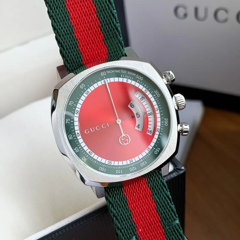 Versatile GUCCI Watches 183319