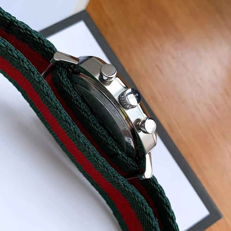 Versatile GUCCI Watches 183319