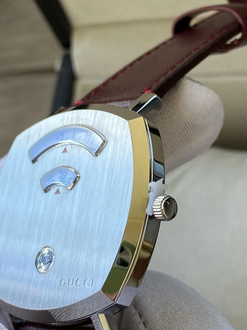 Stretchable GUCCI Watches 183320