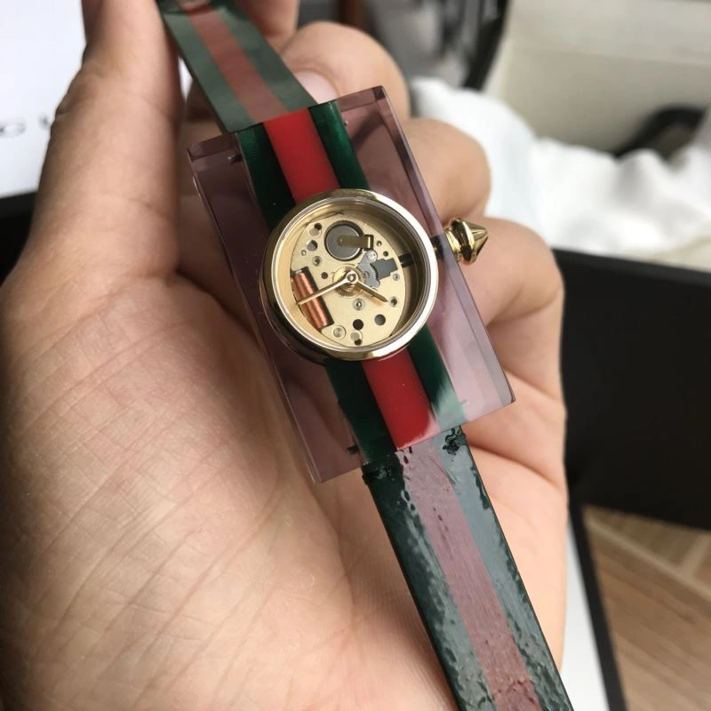 Bright GUCCI Watches 183294