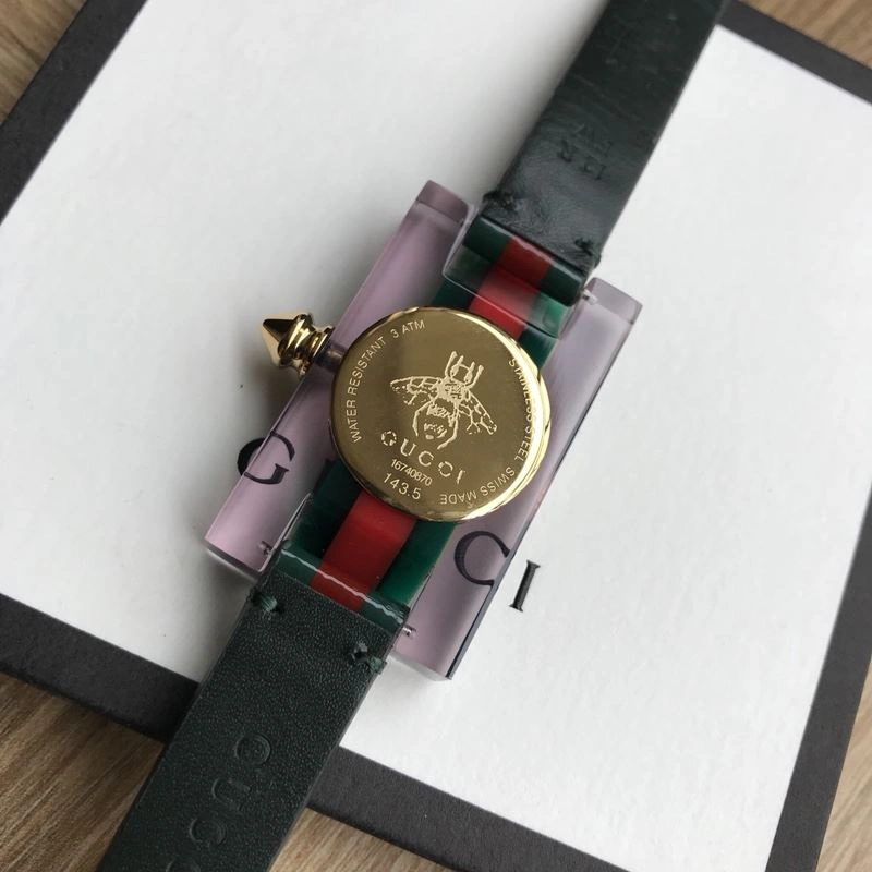 Bright GUCCI Watches 183294