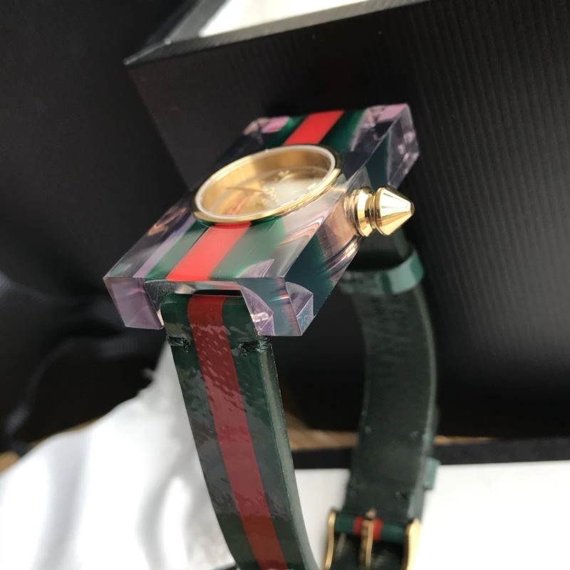 Bright GUCCI Watches 183294
