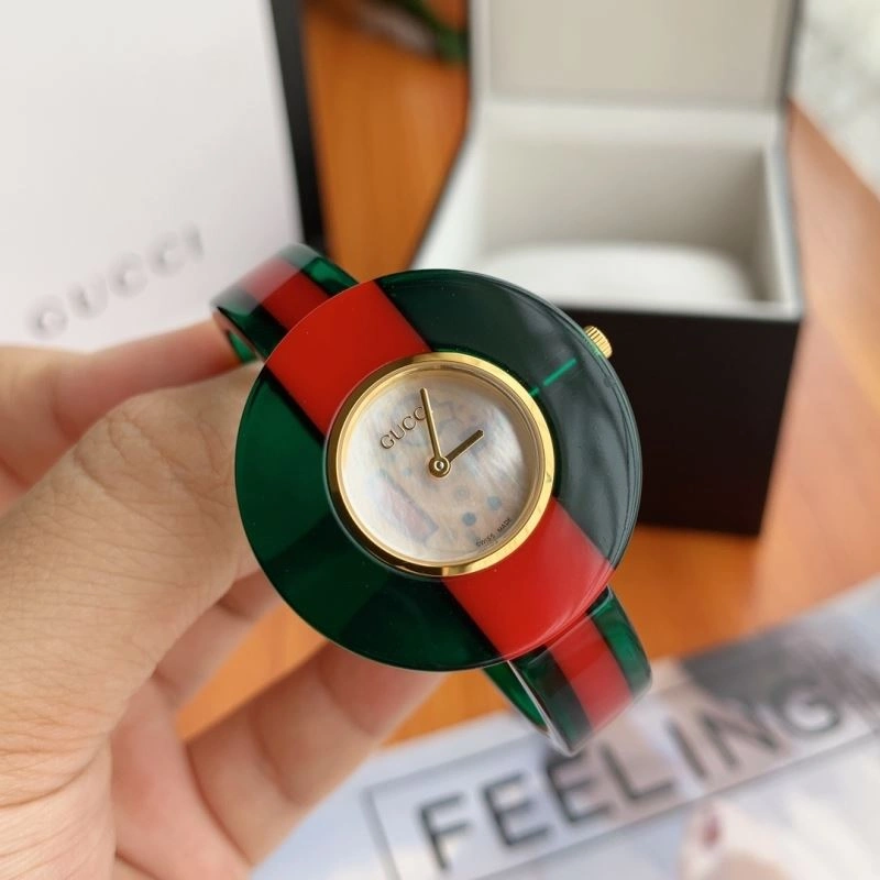 Vibrant GUCCI Watches 183292