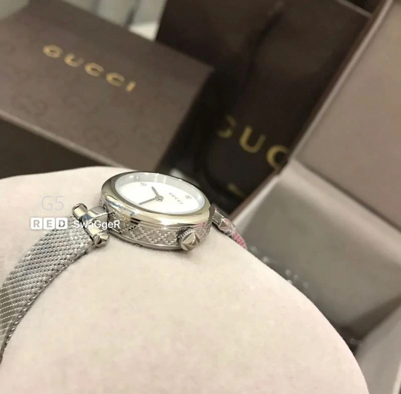 GUCCI Watches Elegant 183259