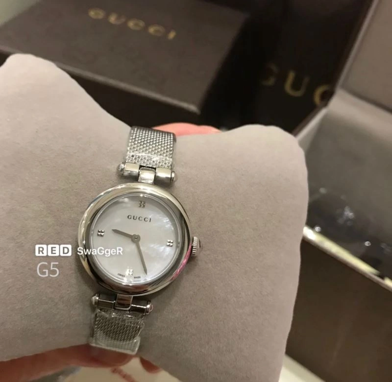 GUCCI Watches Elegant 183259