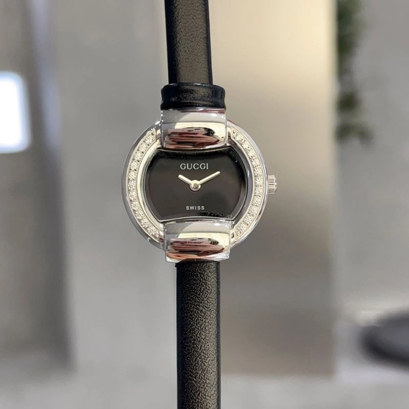 Chic GUCCI Watches 183277