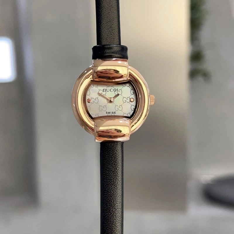 Chic GUCCI Watches 183277