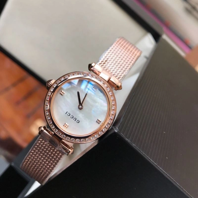 GUCCI Watches EyeCatching 183284