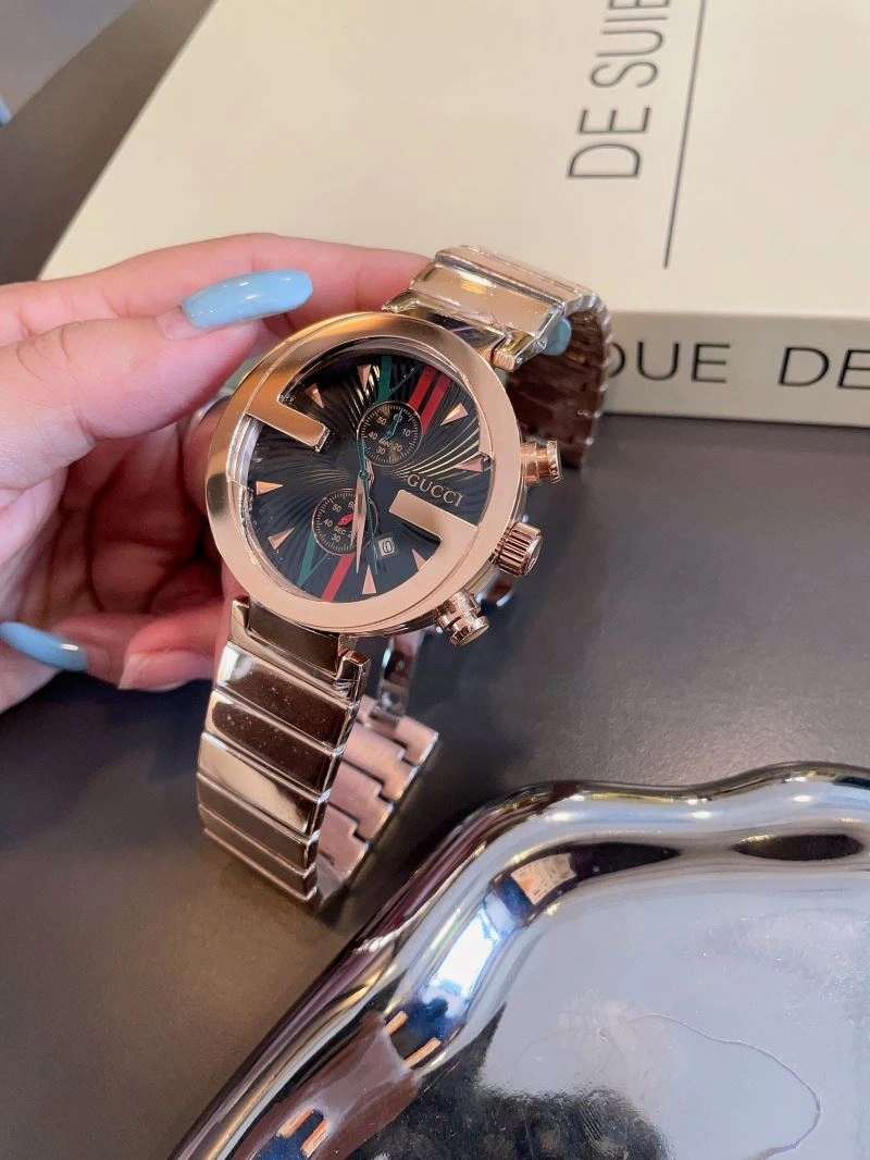 GUCCI Watches Neat 183252