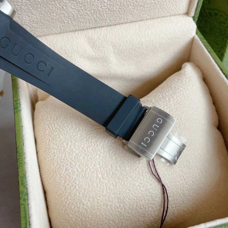 GUCCI Watches Elegant 183248