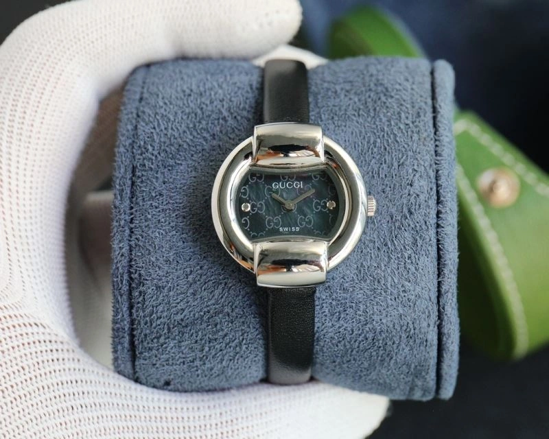 Breathable GUCCI Watches 183241