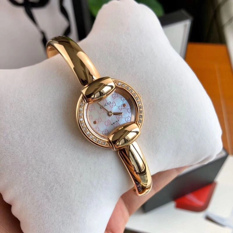 GUCCI Watches MoistureWicking 183218