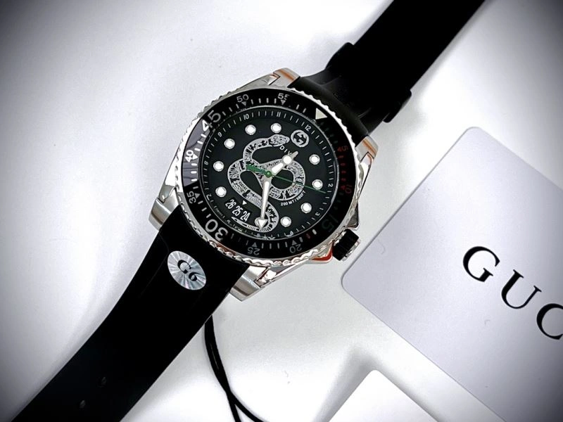 Lightweight GUCCI Watches 183215