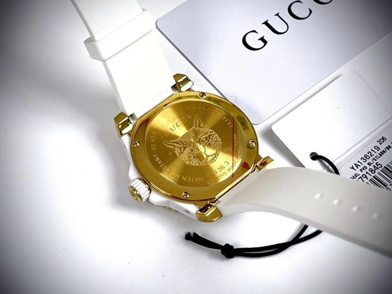 GUCCI Watches Neat 183213