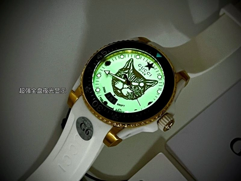 GUCCI Watches Neat 183213