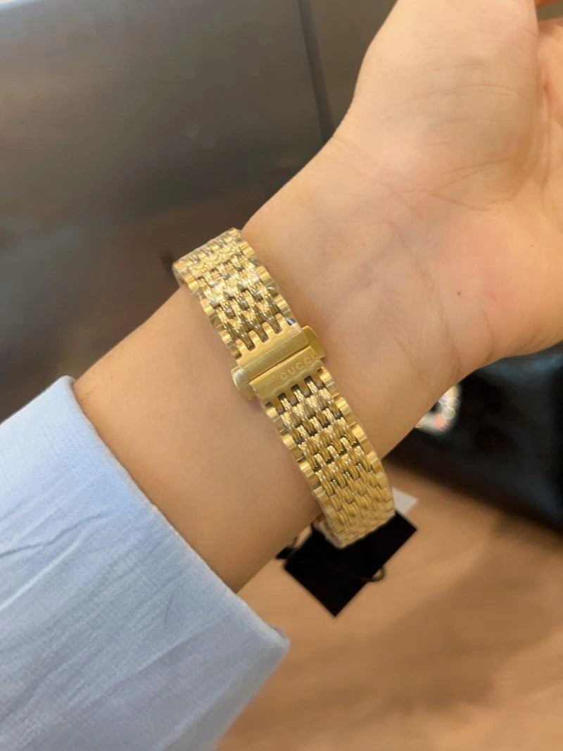 GUCCI Watches Fashionable 183210