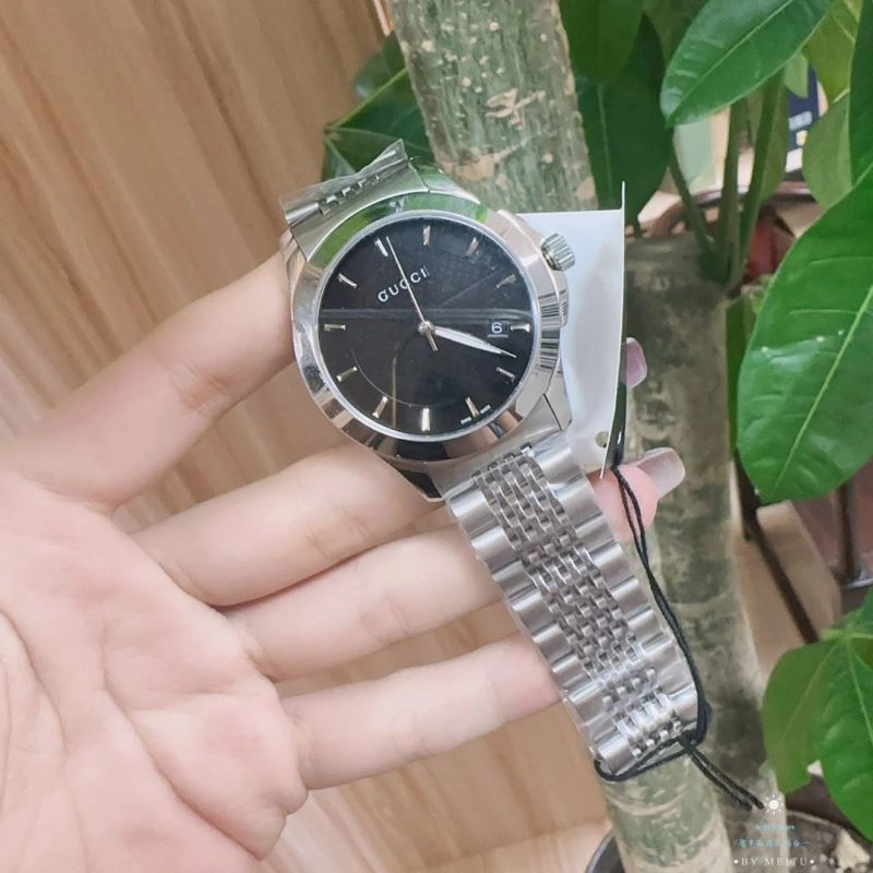 GUCCI Watches Breathable 183203