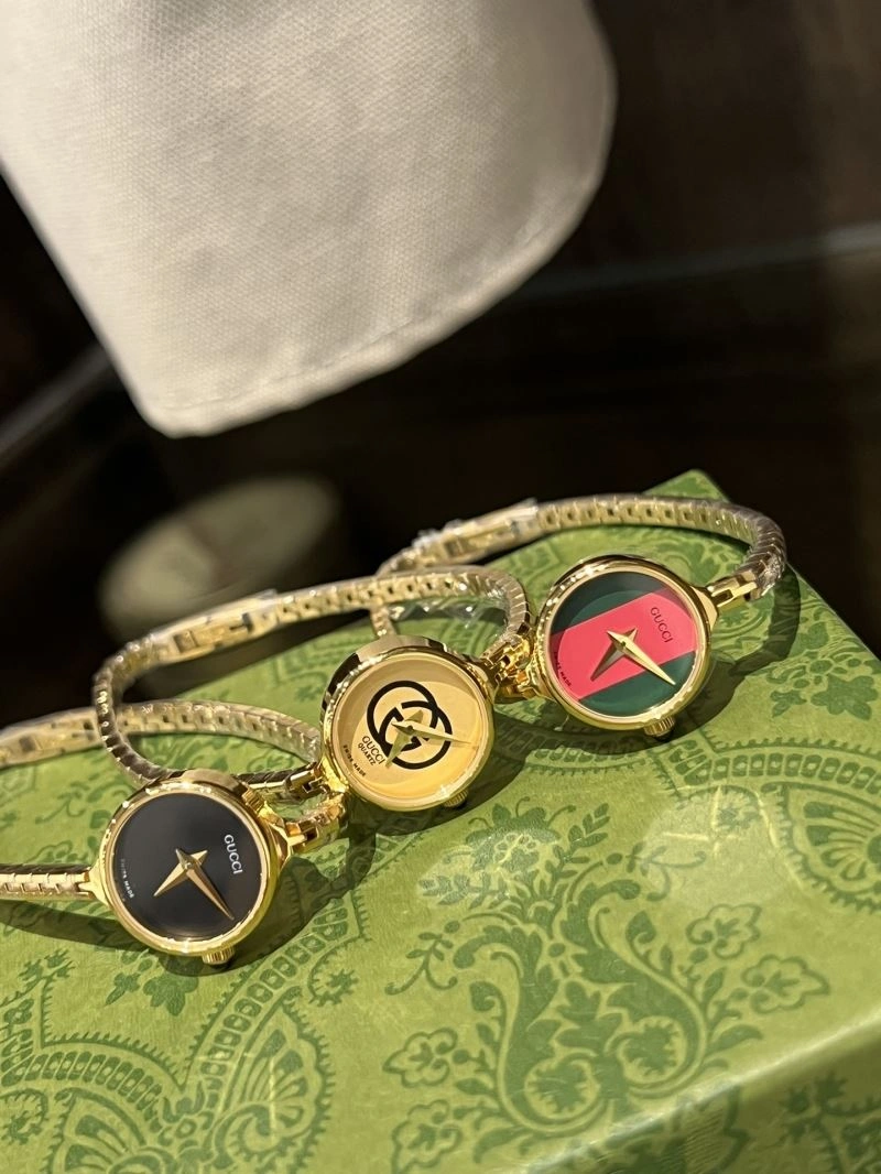 Comfortable GUCCI Watches 183201