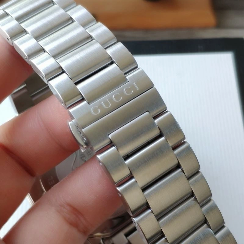 Cozy GUCCI Watches 183187