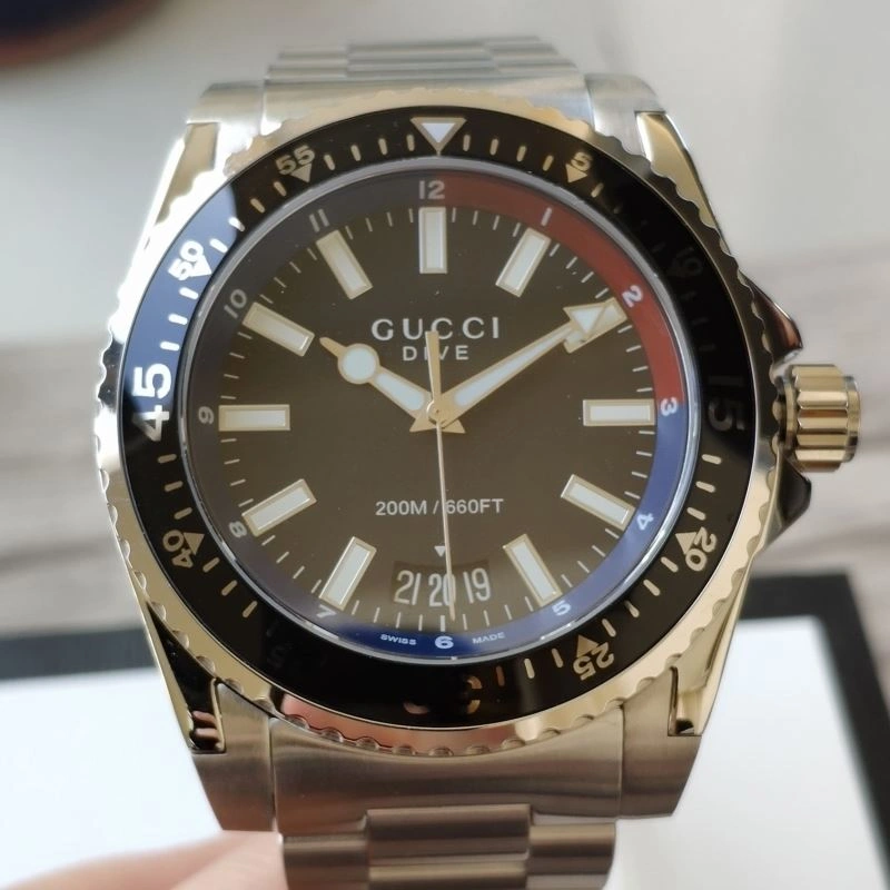 GUCCI Watches Sleek 183181