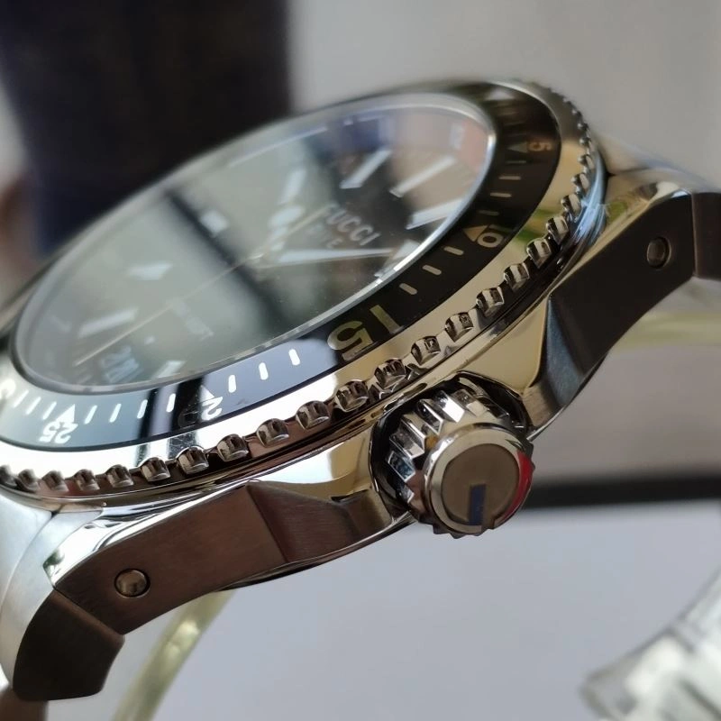 GUCCI Watches Sleek 183181