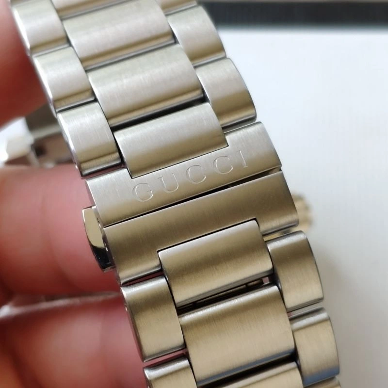 GUCCI Watches Sleek 183181