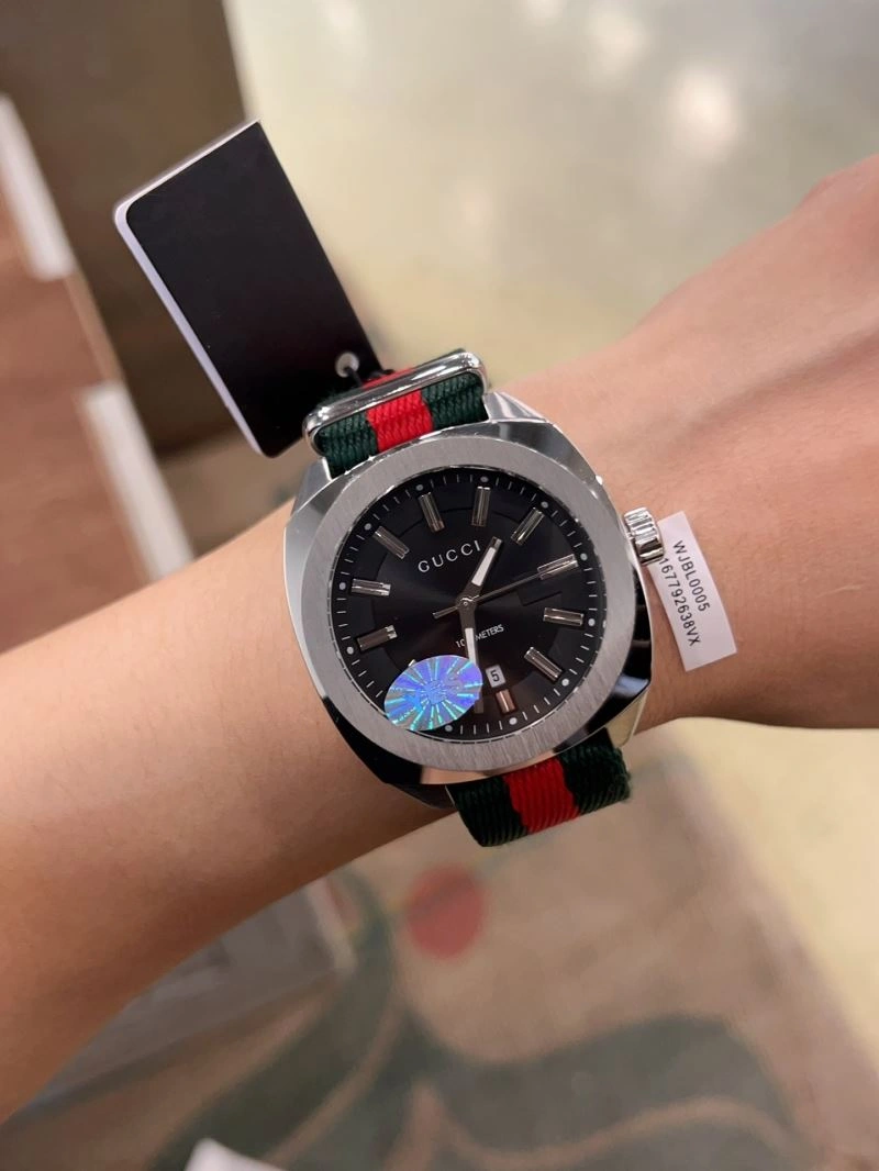 EasyCare GUCCI Watches 183172