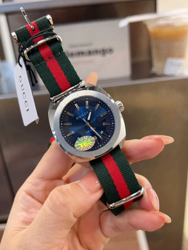 Unisex GUCCI Watches 183168