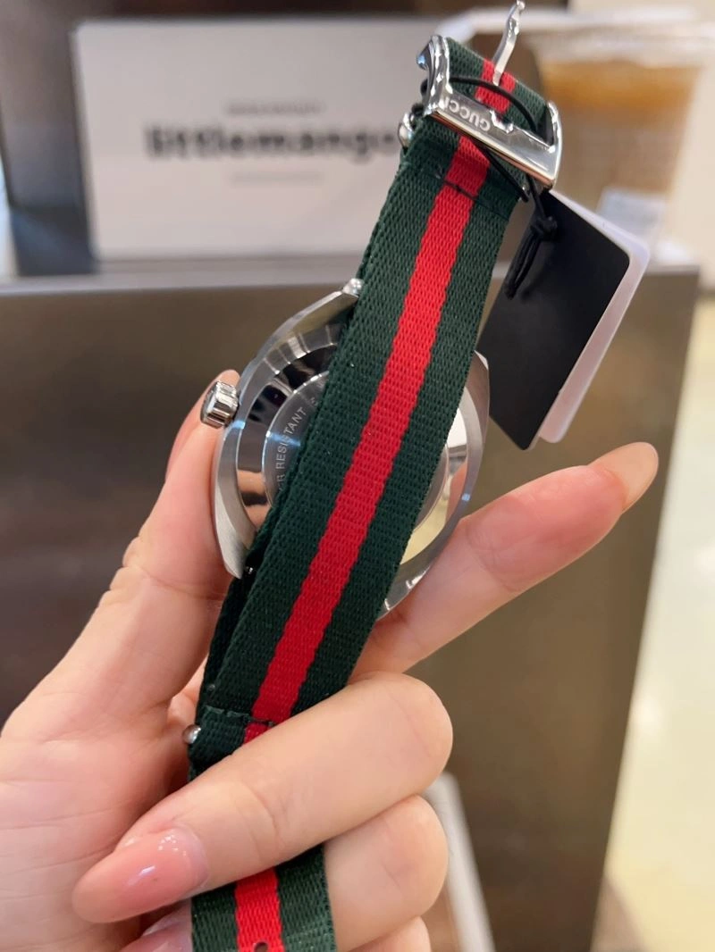 Unisex GUCCI Watches 183168