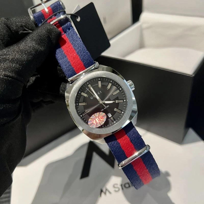 GUCCI Watches Supportive 183163