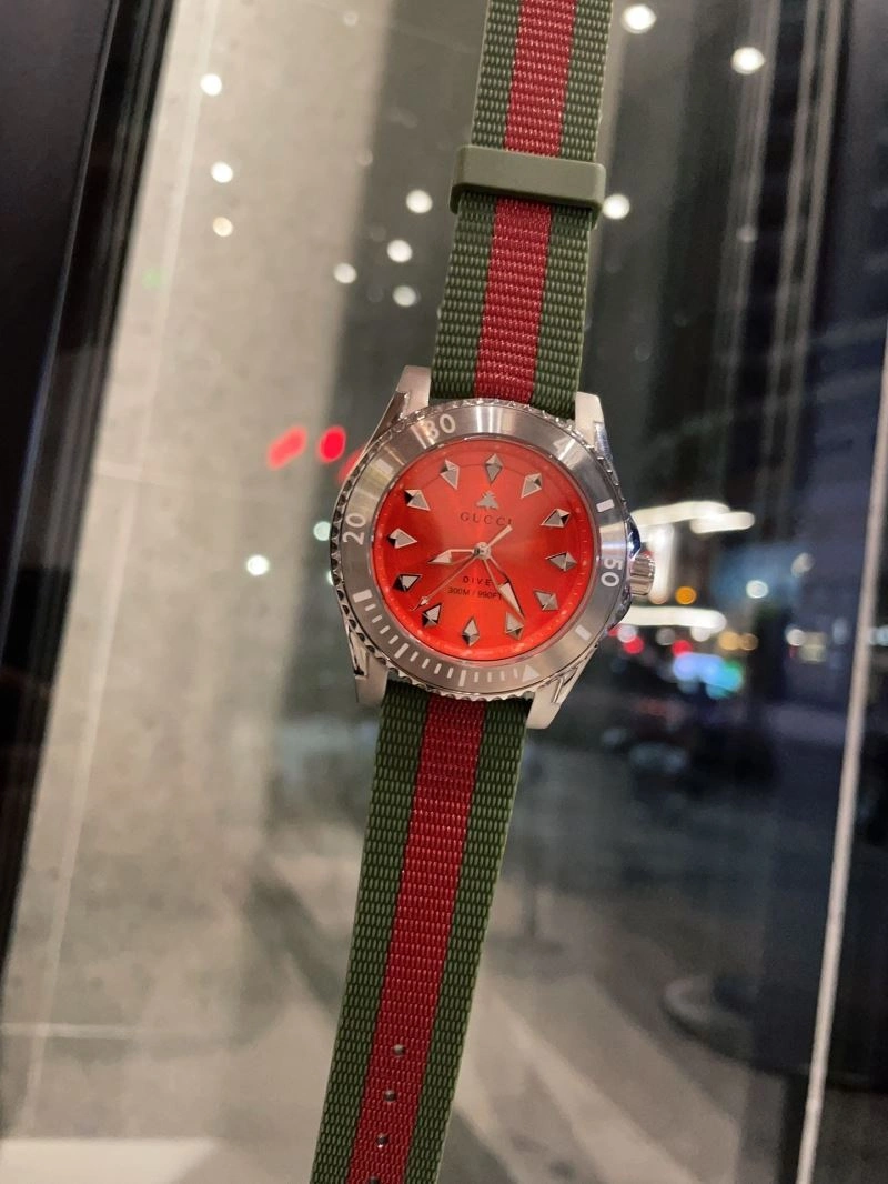 GUCCI Watches Functional 183161