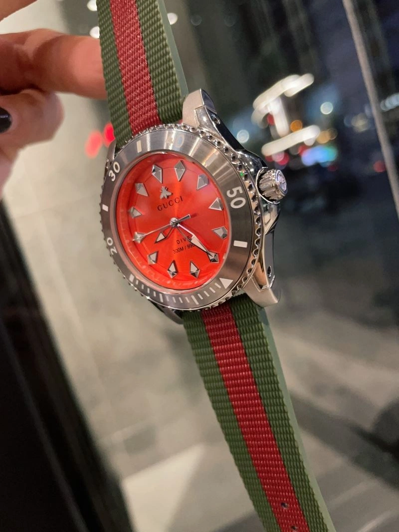 GUCCI Watches Functional 183161