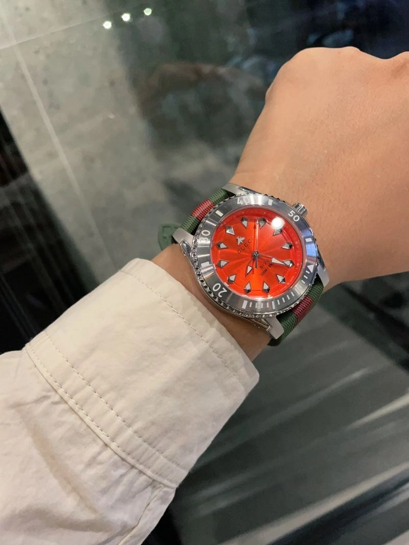 GUCCI Watches Functional 183161